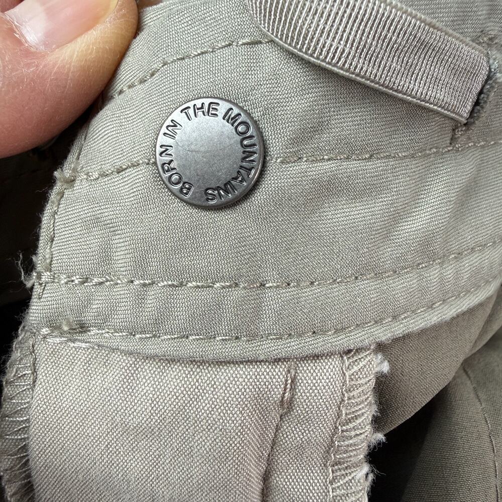 New Kuhl Cargo Beige Khaki Pants Women's 4 Spire Roll-Up Hiking Outdoor Gorpcore - Picture 16 of 16